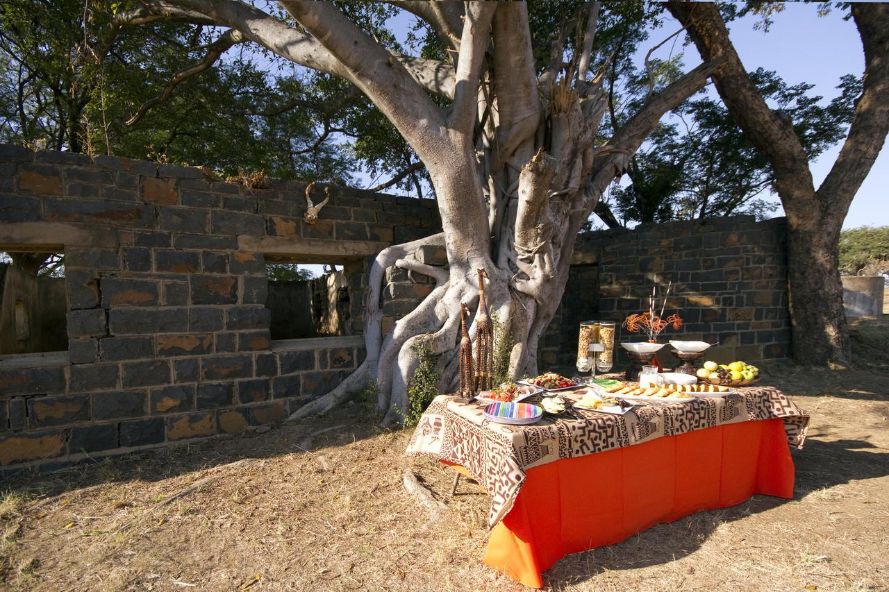 Umzolozolo Private Safari Lodge & Spa Ladysmith Exteriér fotografie